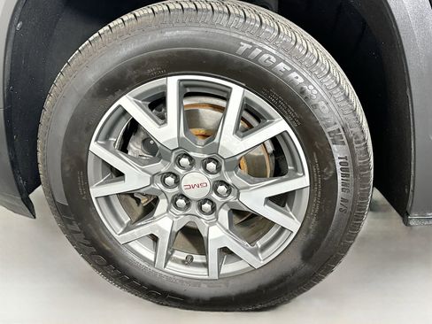 Used 2021 GMC Acadia SLE AWD/4WD image 32