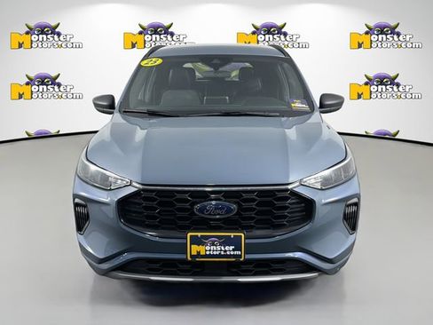 Used 2023 Ford Escape ST-Line w/ Equipment Group 301A AWD/4WD image 2
