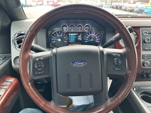 Used 2012 Ford F250 King Ranch w/ King Ranch w/Chrome Pkg image 19
