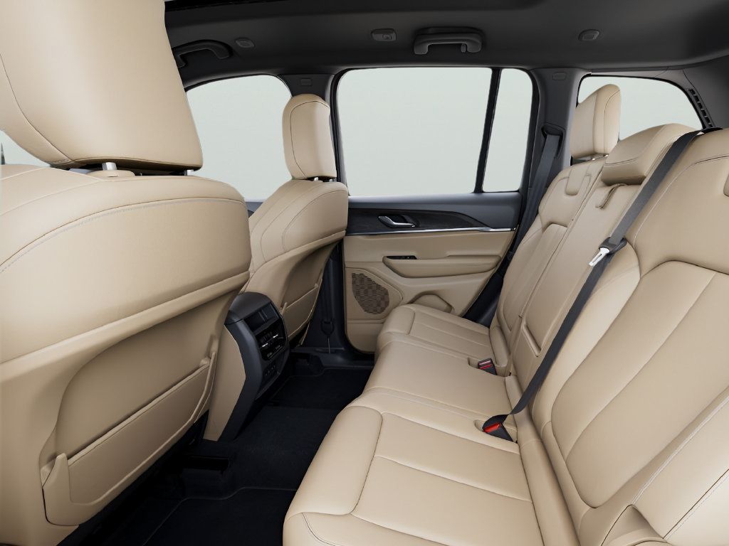 New 2027 Jeep Grand Cherokee Limited AWD/4WD image 24