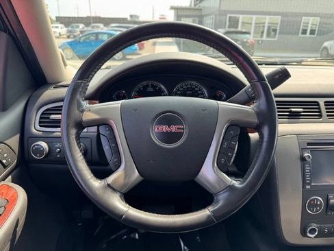Used 2009 GMC Yukon XL SLT AWD/4WD image 26