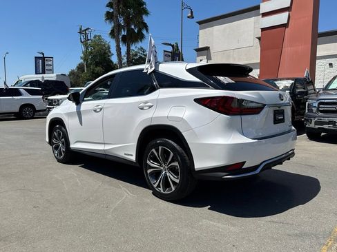 Used 2022 Lexus RX 450h AWD w/ Premium Package image 8