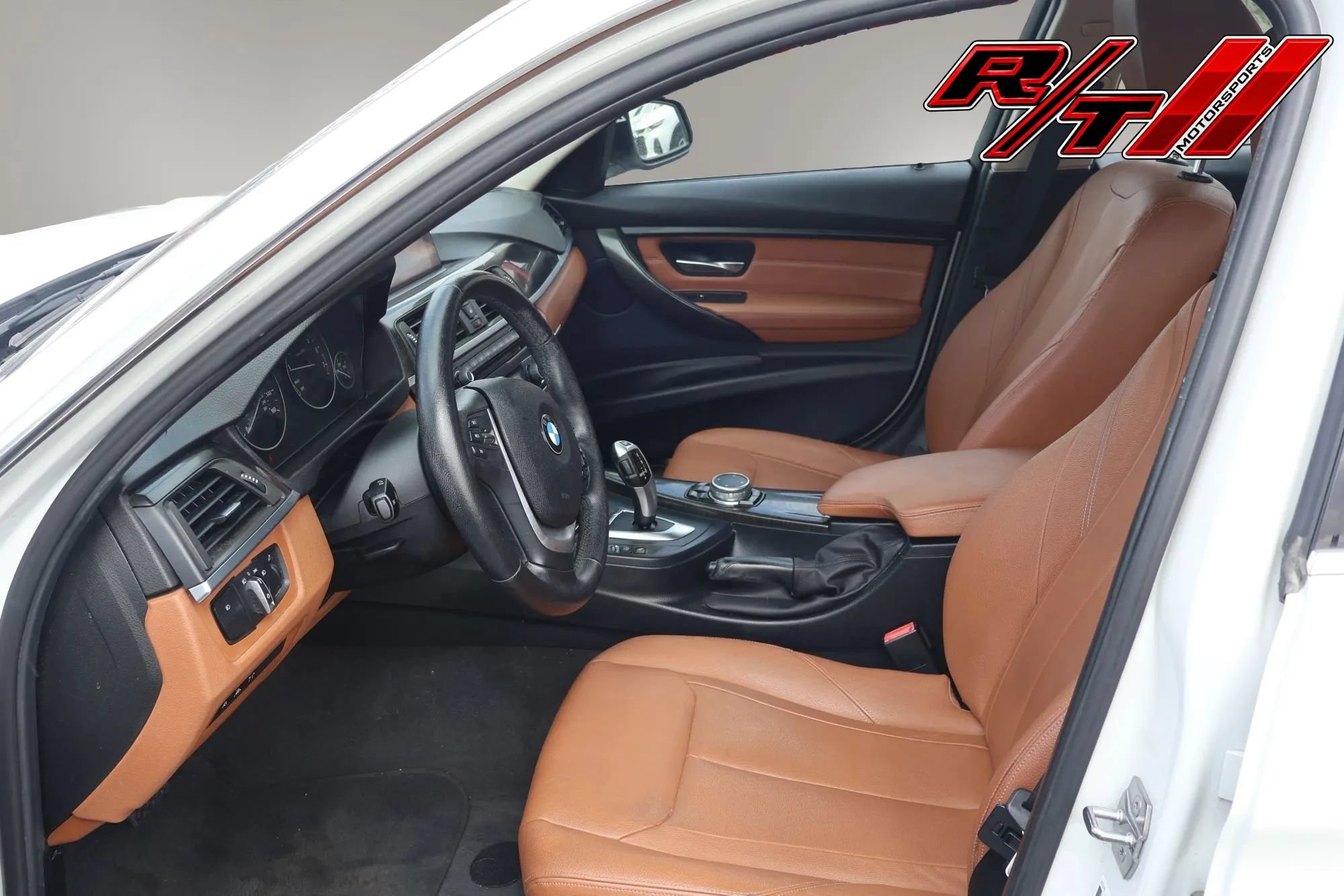 Used 2015 BMW 328i Sedan RWD image 10