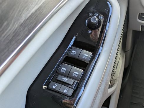 Used 2022 Jeep Grand Cherokee Overland image 22