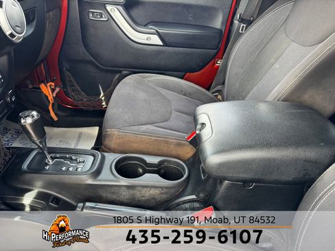 Used 2014 Jeep Wrangler Rubicon w/ Power Convenience Group AWD/4WD image 27