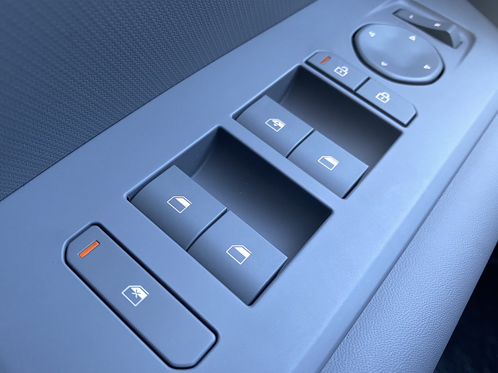 New 2027 Kia Seltos S FWD image 11