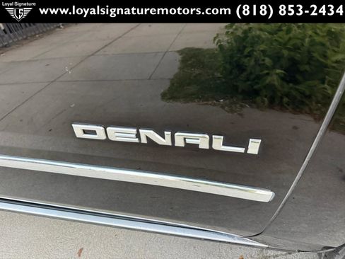 Used 2020 GMC Yukon Denali w/ Denali Ultimate Package image 39