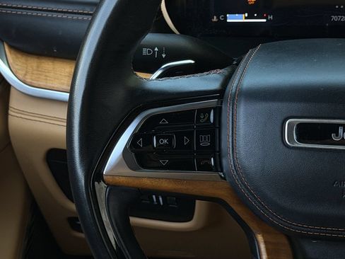 Used 2021 Jeep Grand Cherokee L Summit AWD/4WD image 16