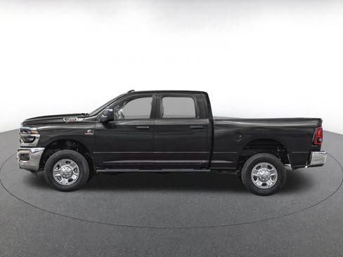 Used 2025 RAM 2500 Big Horn AWD/4WD image 4