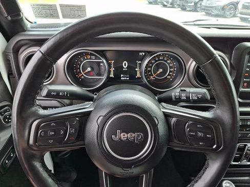 Used 2022 Jeep Wrangler Unlimited Sport AWD/4WD image 18