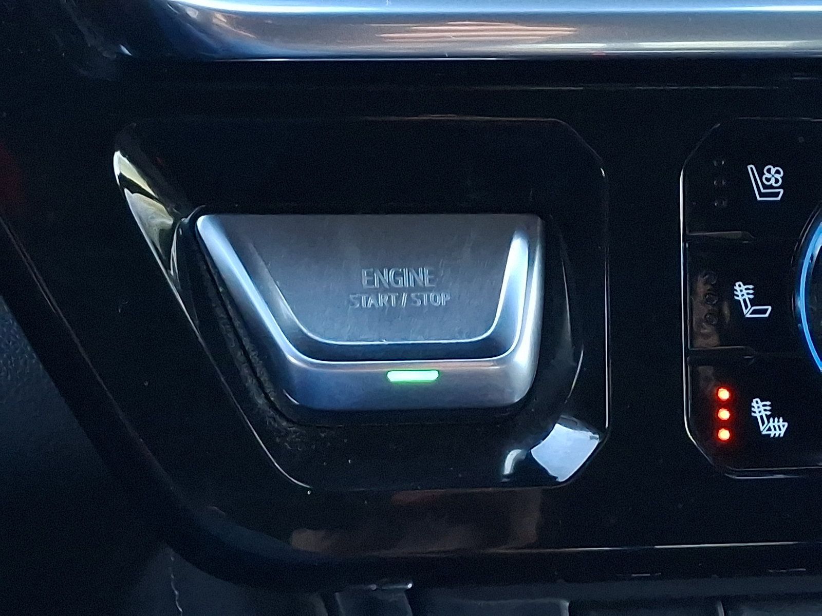 Certified 2022 GMC Sierra 1500 Denali AWD/4WD image 23