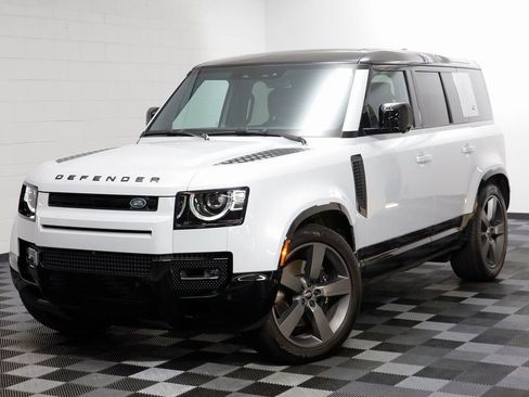 Used 2023 Land Rover Defender 110 V8 image 1