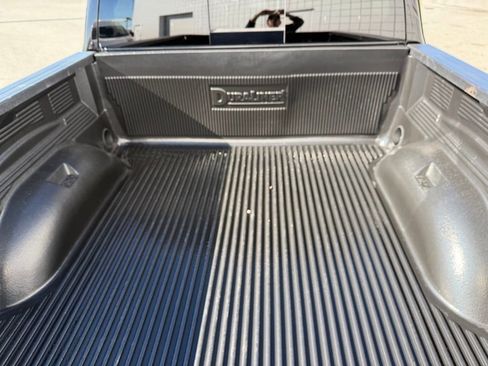 Used 2025 RAM 1500 Laramie image 33