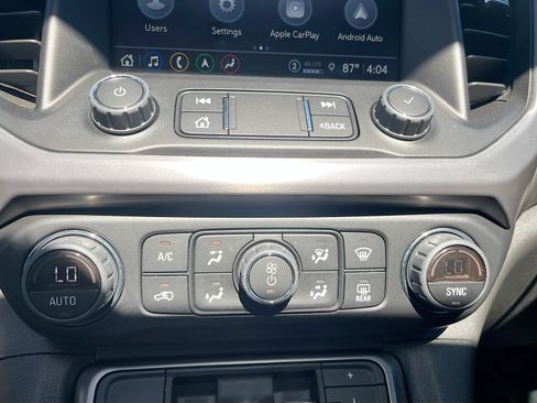 Used 2023 GMC Acadia AT4 w/ Technology Package AWD/4WD image 15