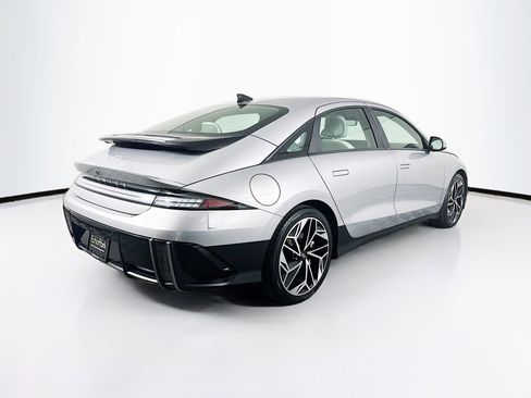 Used 2024 Hyundai Ioniq 6 SEL RWD image 9