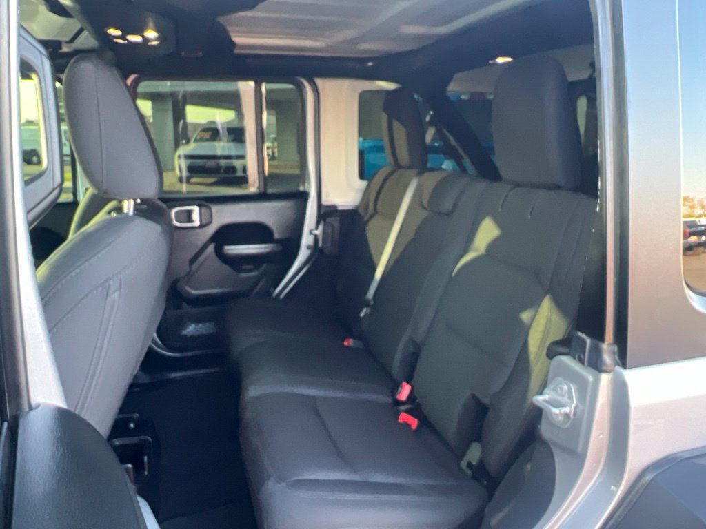 Used 2020 Jeep Wrangler Unlimited Sport S AWD/4WD image 28