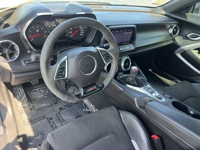 Used 2021 Chevrolet Camaro SS RWD image 18