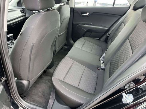 Used 2022 Kia Rio S image 6