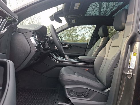 New 2026 Audi Q8 Premium image 11