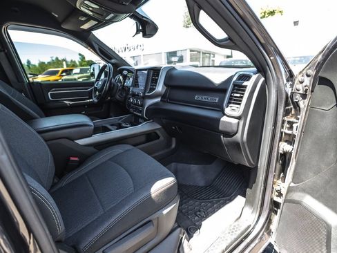 Used 2021 RAM 3500 Big Horn w/ Night Edition AWD/4WD image 29