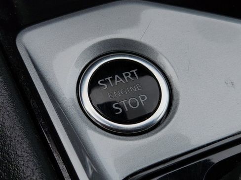 Used 2024 Nissan Altima 2.5 SV FWD image 27