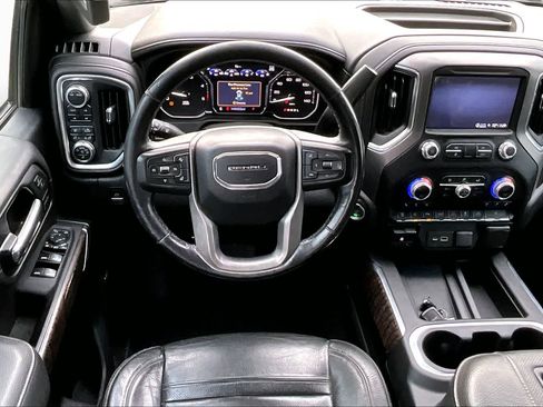 Used 2022 GMC Sierra 3500 Denali w/ Denali Ultimate Package AWD/4WD image 6