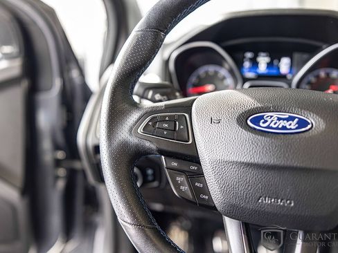 Used 2017 Ford Focus RS image 25