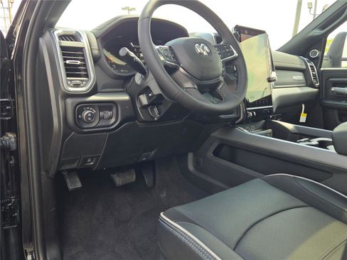 New 2025 RAM 2500 Laramie image 23