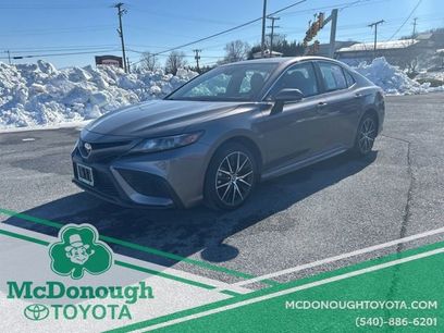 Used 2024 Toyota Camry SE