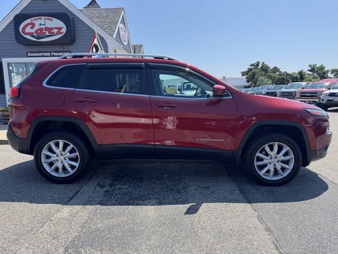 Used 2014 Jeep Cherokee Limited AWD/4WD image 12