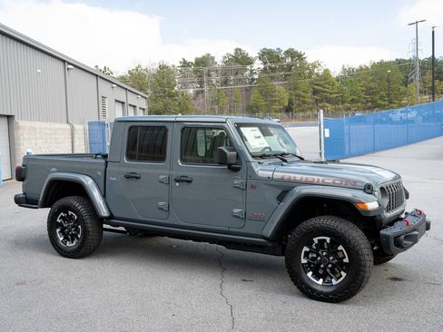 New 2026 Jeep Gladiator Rubicon image 12