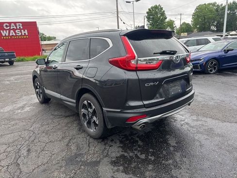 Used 2019 Honda CR-V Touring image 5