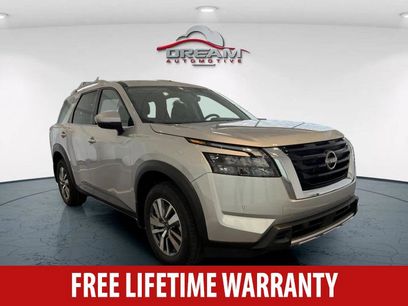 New 2025 Nissan Pathfinder SL