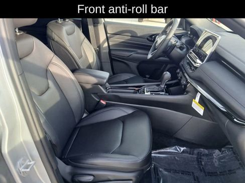 New 2026 Jeep Compass Latitude image 17