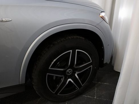 New 2025 Mercedes-Benz GLC 350e 4MATIC image 12