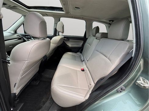 Used 2018 Subaru Forester 2.5i Limited w/ Popular Package #2 AWD/4WD image 32