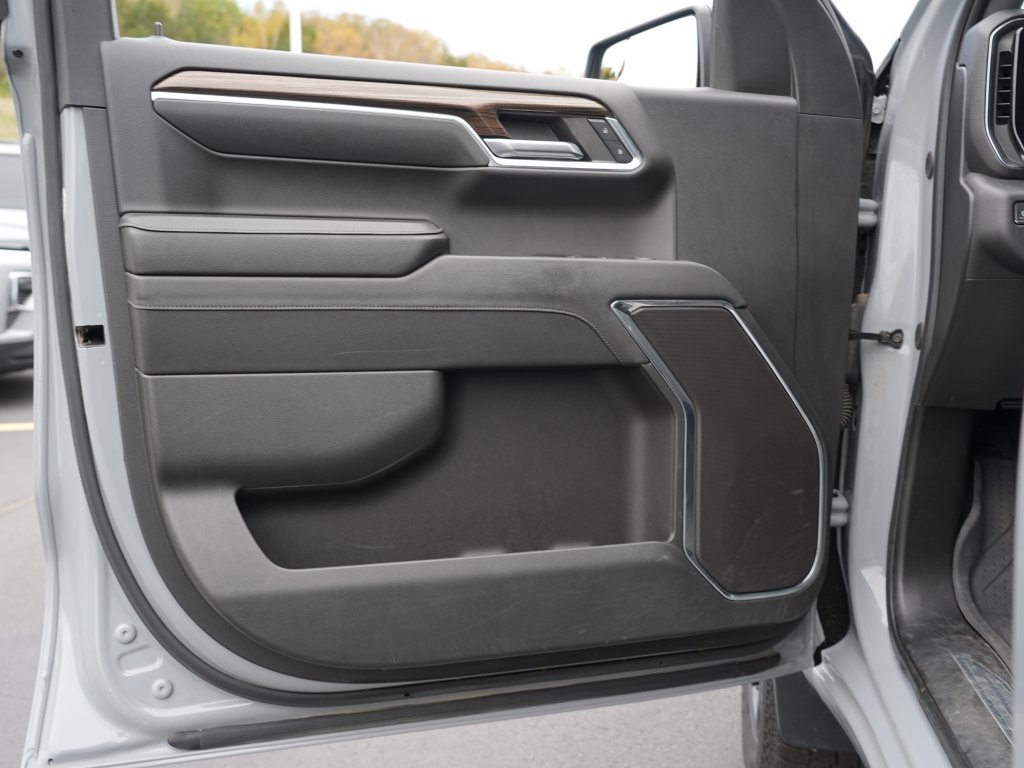 Certified 2024 Chevrolet Silverado 1500 RST w/ LPO, Liner Protection Package AWD/4WD image 15