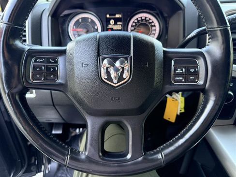 Used 2018 RAM 2500 Big Horn AWD/4WD image 29
