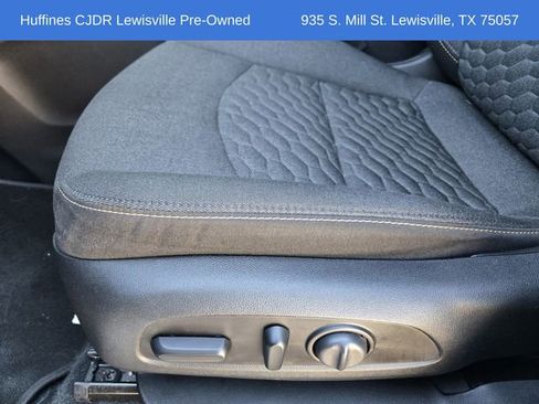 Used 2020 Chevrolet Equinox LT image 26