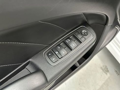 Used 2022 Dodge Charger GT w/ Plus Group AWD/4WD image 18
