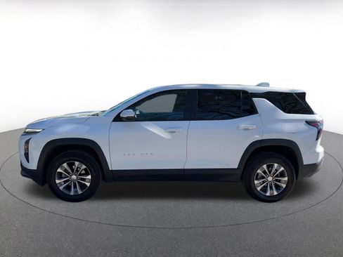 Used 2025 Chevrolet Equinox LT image 9