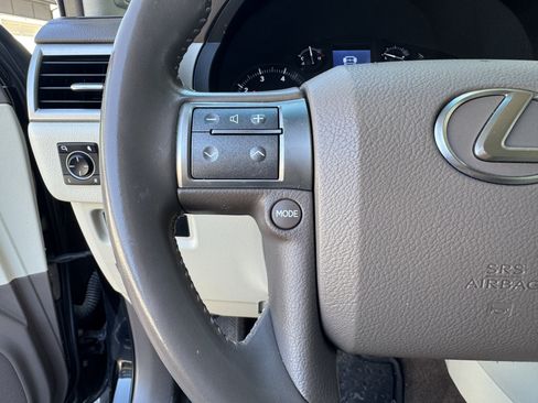 Used 2014 Lexus GX 460 w/ Premium Package AWD/4WD image 14