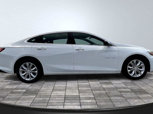 Certified 2021 Chevrolet Malibu LT image 16