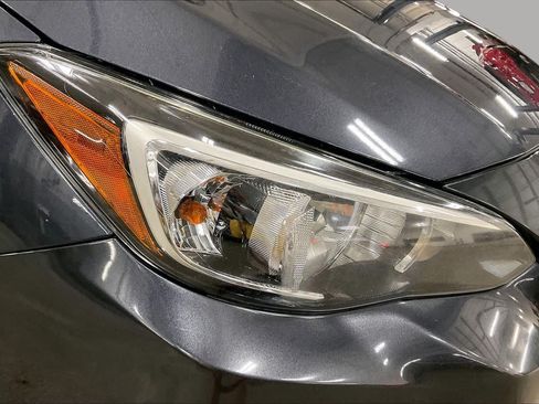 Used 2018 Subaru Crosstrek 2.0i Premium AWD/4WD image 27