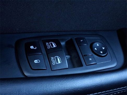 Used 2022 Dodge Challenger GT image 16