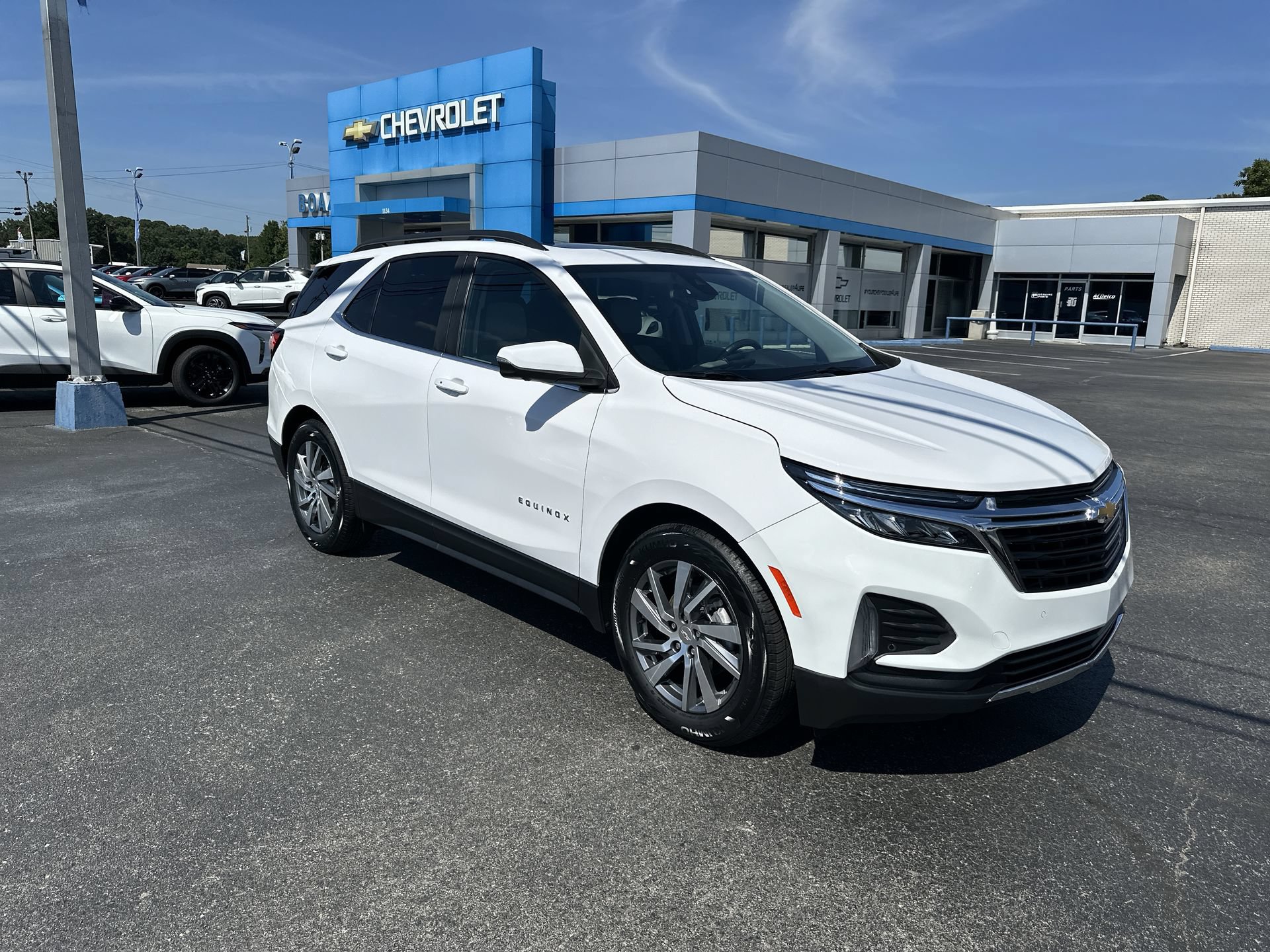 Certified 2022 Chevrolet Equinox LT FWD image 1