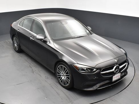 Used 2022 Mercedes-Benz C 300 4MATIC Sedan image 21
