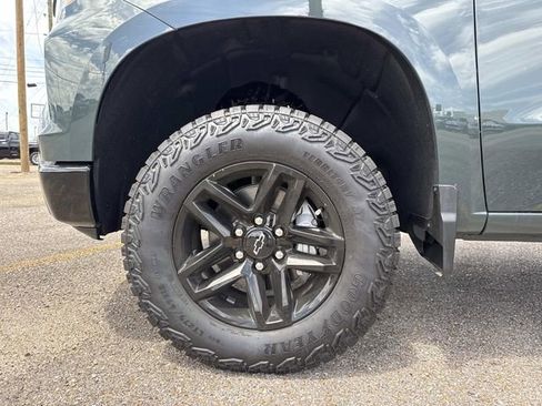 New 2026 Chevrolet Silverado 1500 Custom Trail Boss AWD/4WD image 20