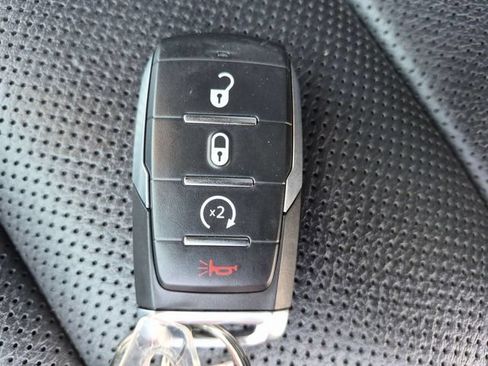Used 2020 RAM 1500 Sport w/ Advanced Safety Group AWD/4WD image 32