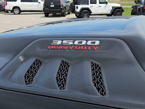Used 2026 RAM 3500 Laramie w/ Sport Appearance Package AWD/4WD image 14